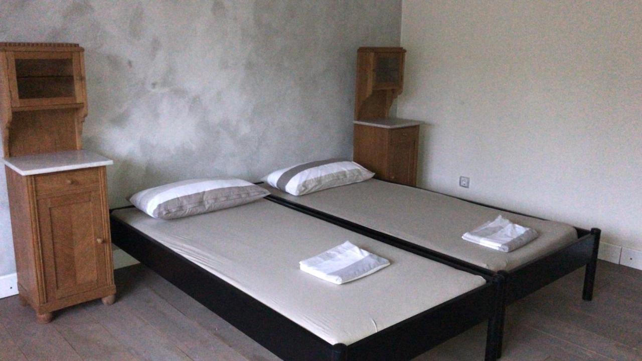 Bauernhof-Streichel-Zoo-Kombi-Familien-Suite-Im-Wald-Am-See Gulow 外观 照片