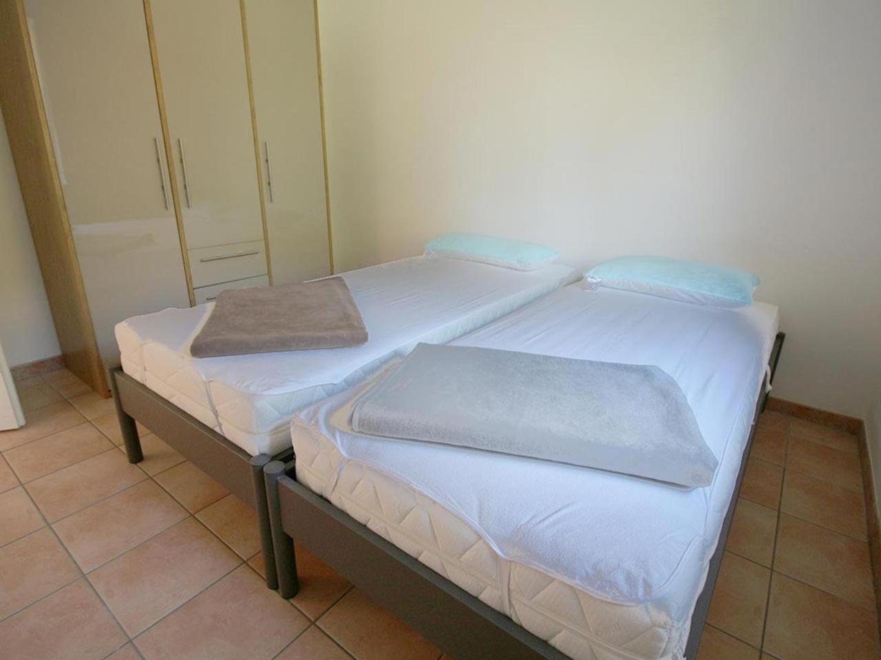 Bauernhof-Streichel-Zoo-Kombi-Familien-Suite-Im-Wald-Am-See Gulow 外观 照片