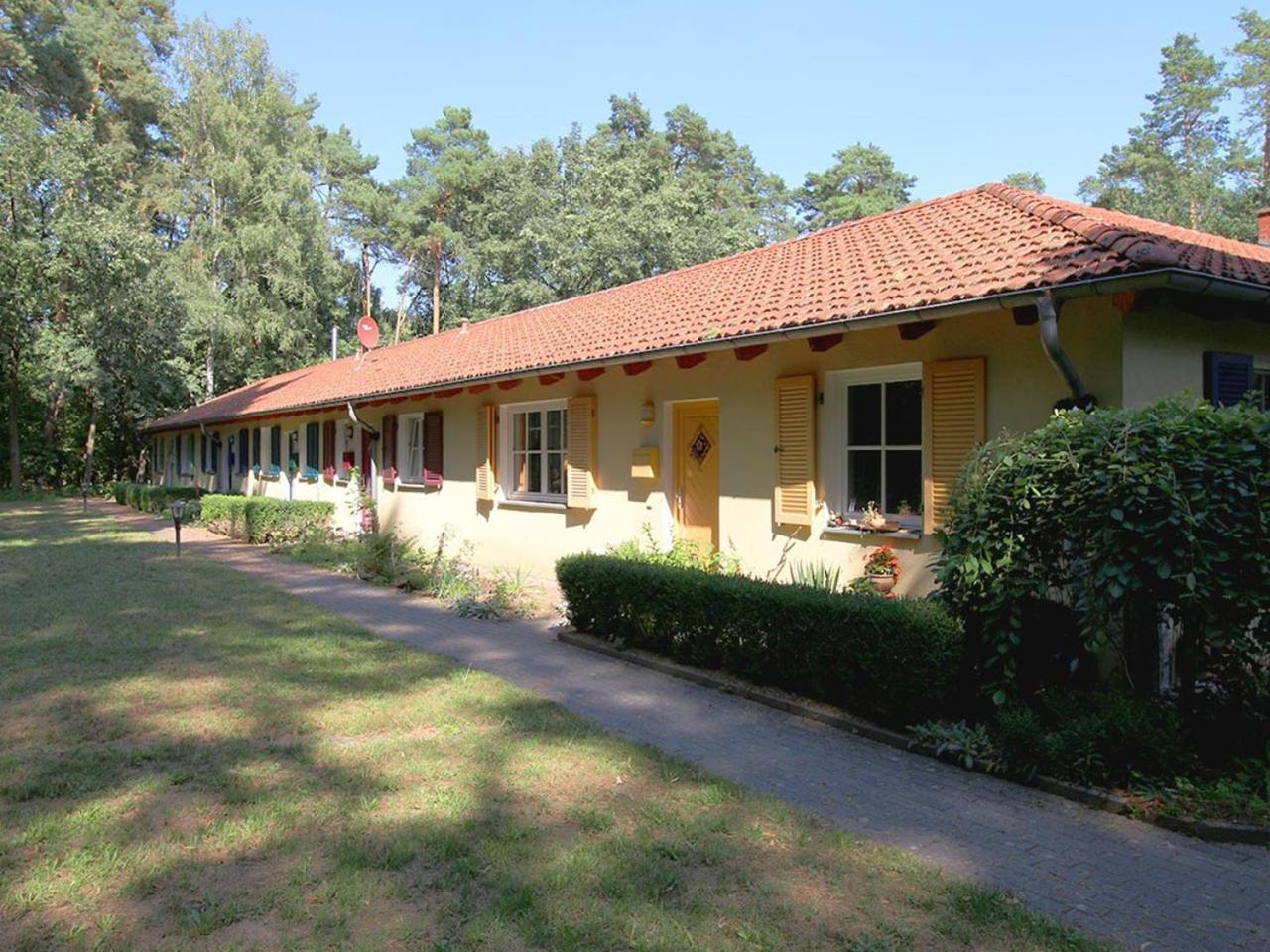 Bauernhof-Streichel-Zoo-Kombi-Familien-Suite-Im-Wald-Am-See Gulow 外观 照片